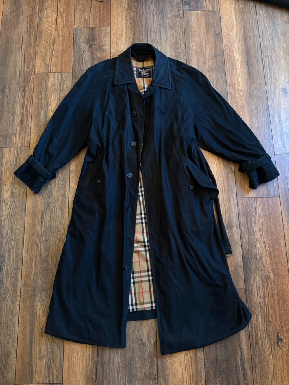 Burberry Black Trench Coat with Signature Check Lining